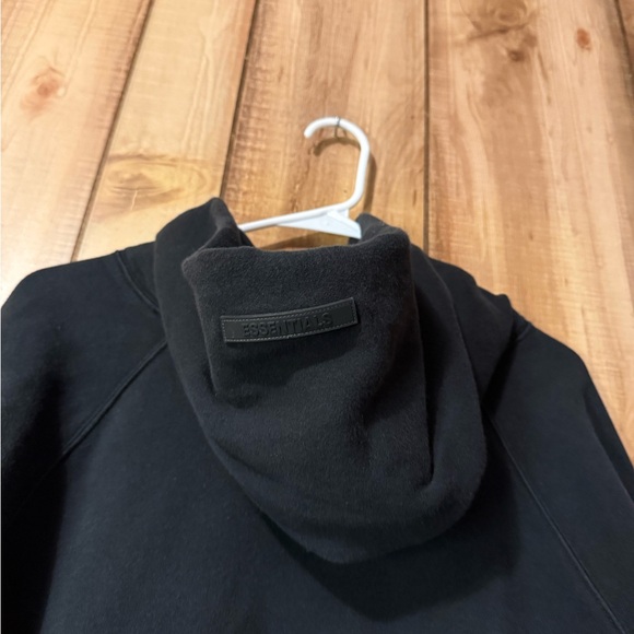 Essentials Fear of God Black Hoodie - Picture 12 of 12